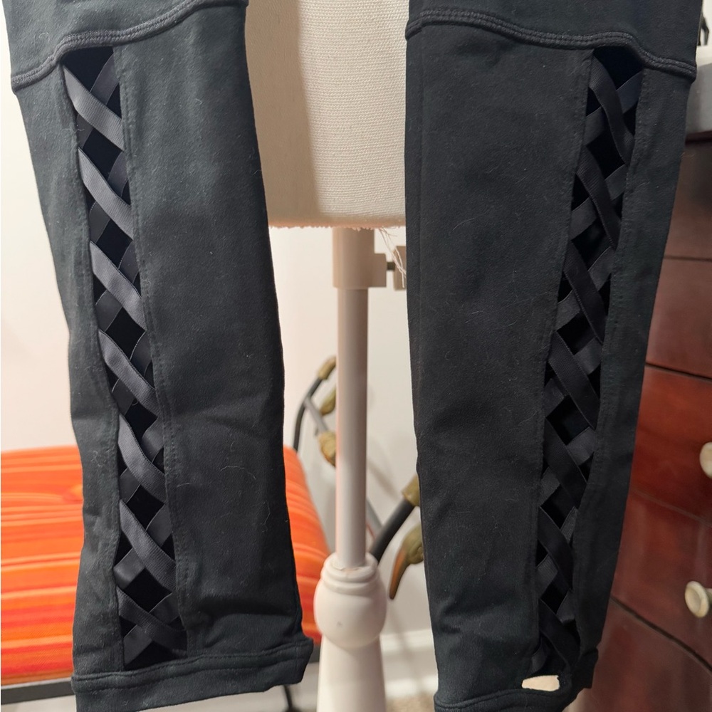 Black Leggings with Lattice Detail - Picture 2 of 3